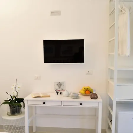 Arneo Terra Del Sole Torre Lapillo