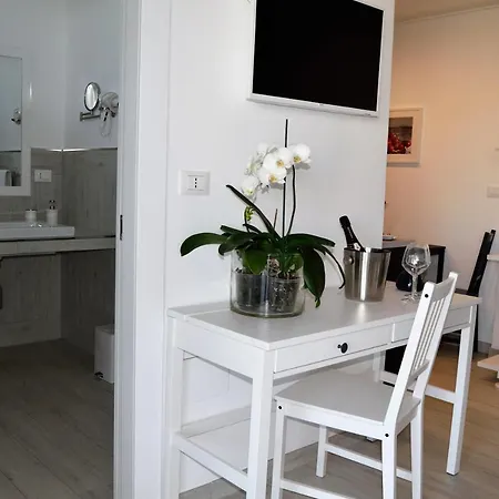 Arneo Terra Del Sole 4*