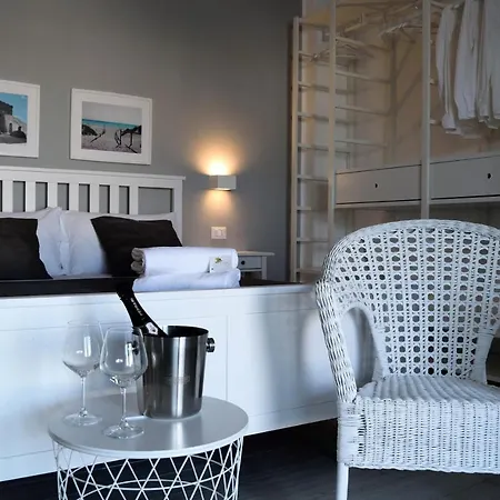 Arneo Terra Del Sole Nocleg ze śniadaniem Torre Lapillo