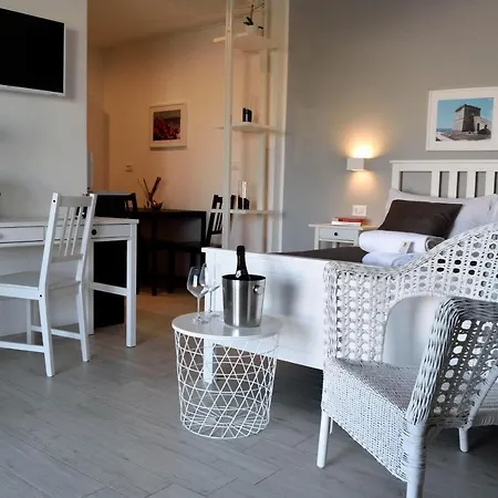 Arneo Terra Del Sole Nocleg ze śniadaniem Torre Lapillo