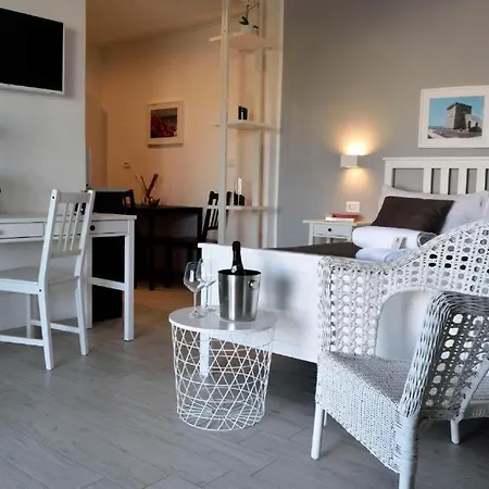 Arneo Terra Del Sole Torre Lapillo