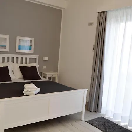 Arneo Terra Del Sole 4*