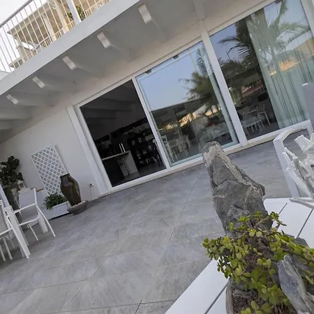 Bed & Breakfast Arneo Terra Del Sole 3*
