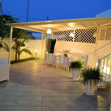 Bed & Breakfast Arneo Terra Del Sole Torre Lapillo