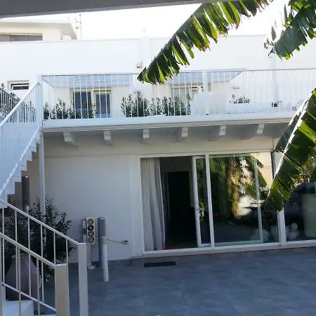 Arneo Terra Del Sole Nocleg ze śniadaniem