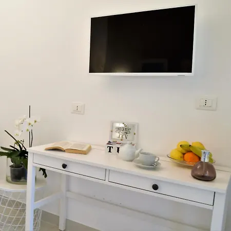 Arneo Terra Del Sole Panzió Torre Lapillo