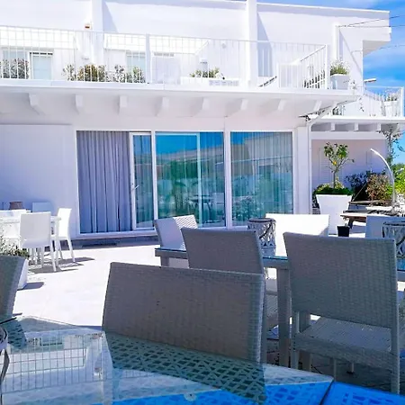 Arneo Terra Del Sole 3* Torre Lapillo