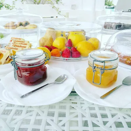 Arneo Terra Del Sole Panzió 4*