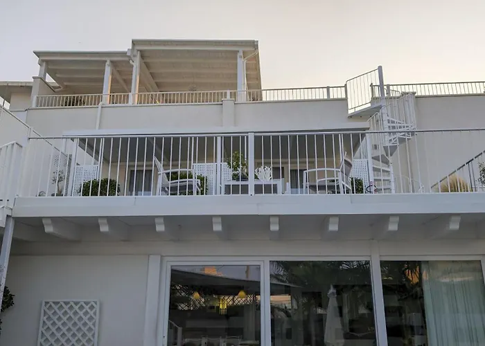 Arneo Terra Del Sole